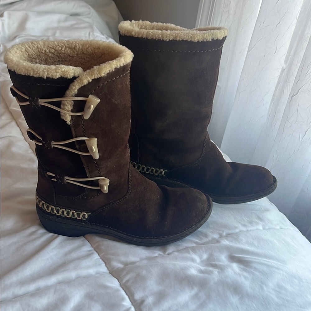Cozy Brown Suede UGG Boots with Cream Lining